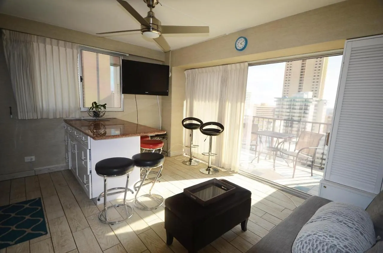 Unipack At Waikiki Park Heights Hostel Holiday home Honolulu